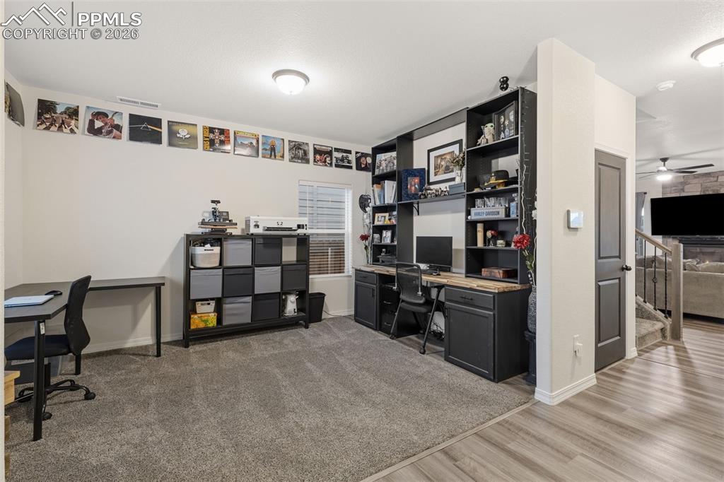 Image 3 of 48: Entry