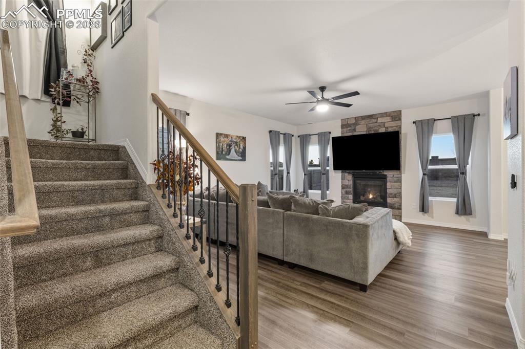 Image 5 of 48: Office