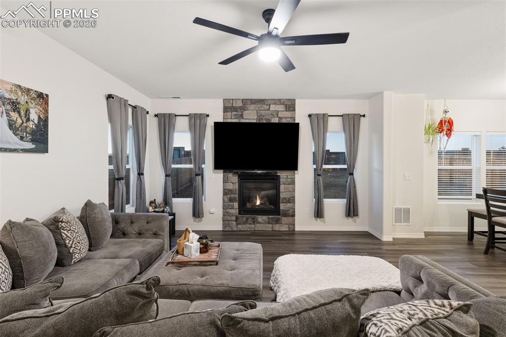 Image 9 of 48: Living Room