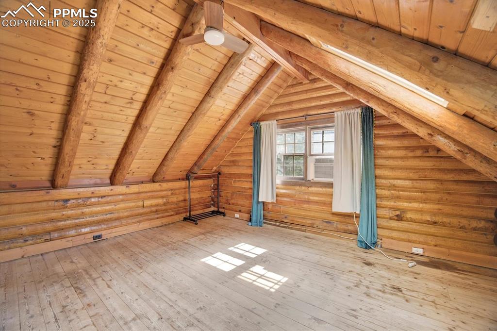 Image 26 of 45: Attic