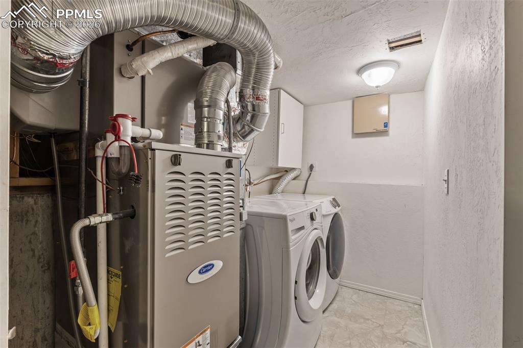 Image 29 of 36: Laundry & Mechanical Room