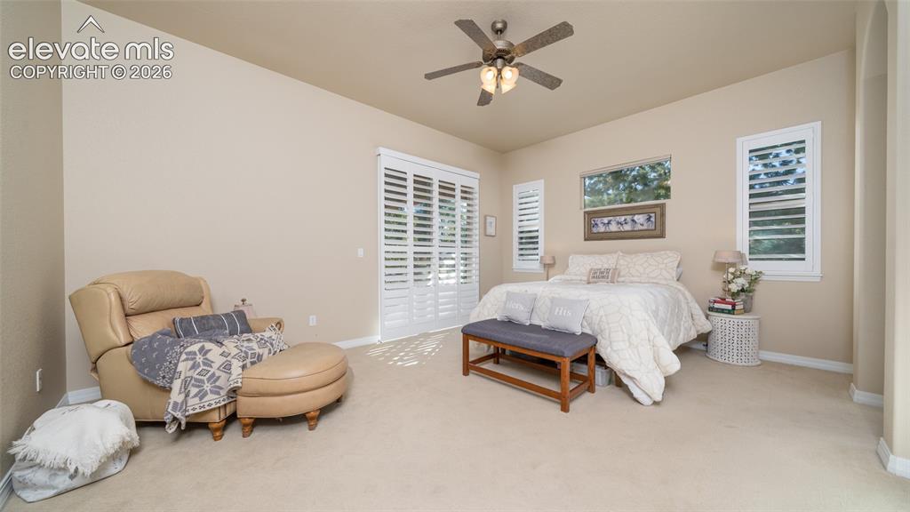 Image 13 of 37: Bedroom