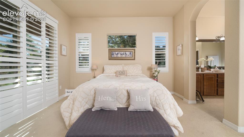 Image 15 of 37: Bedroom