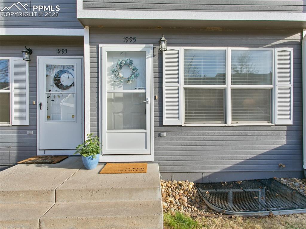 Image 3 of 48: Entry