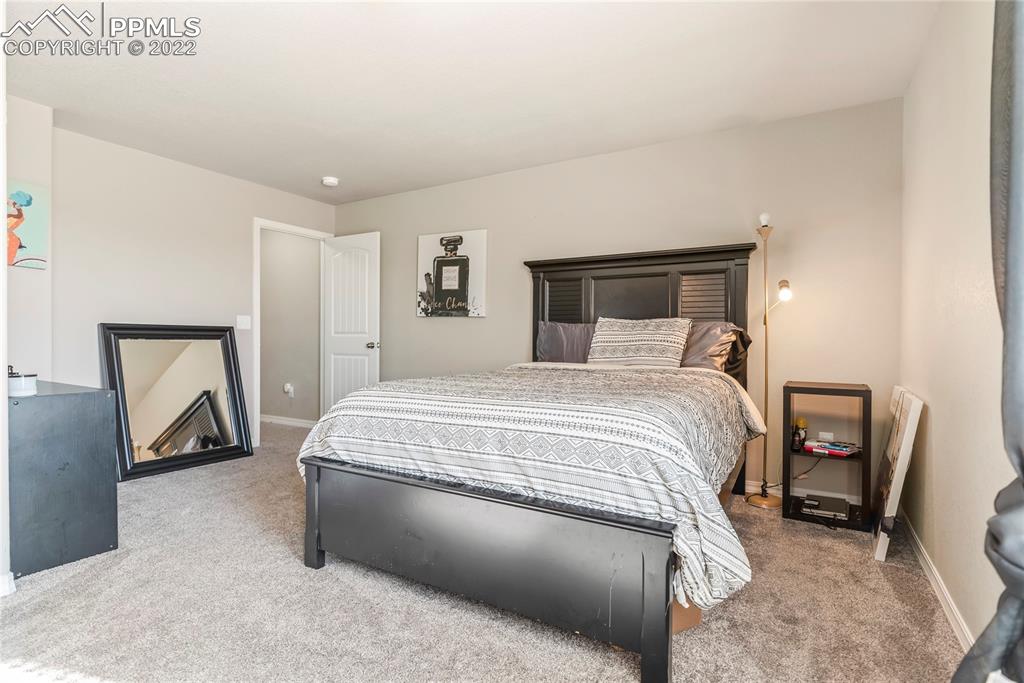 Listing 9405886, Image 13 of 19