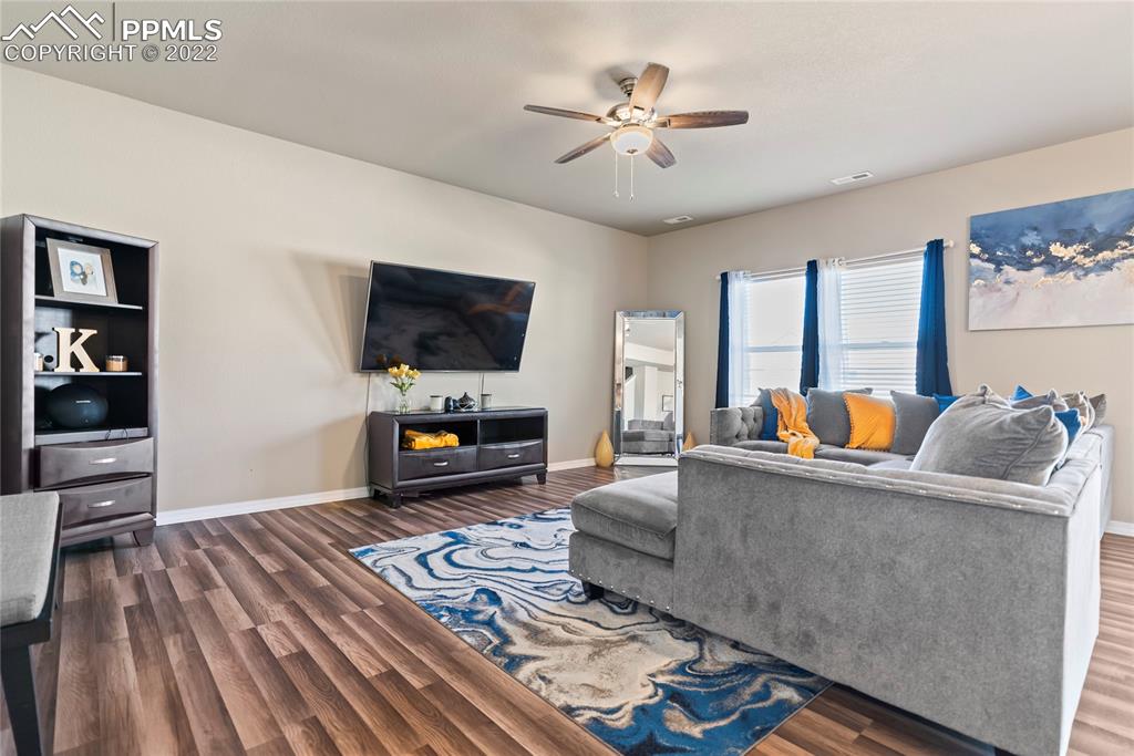 Listing 9405886, Image 6 of 19