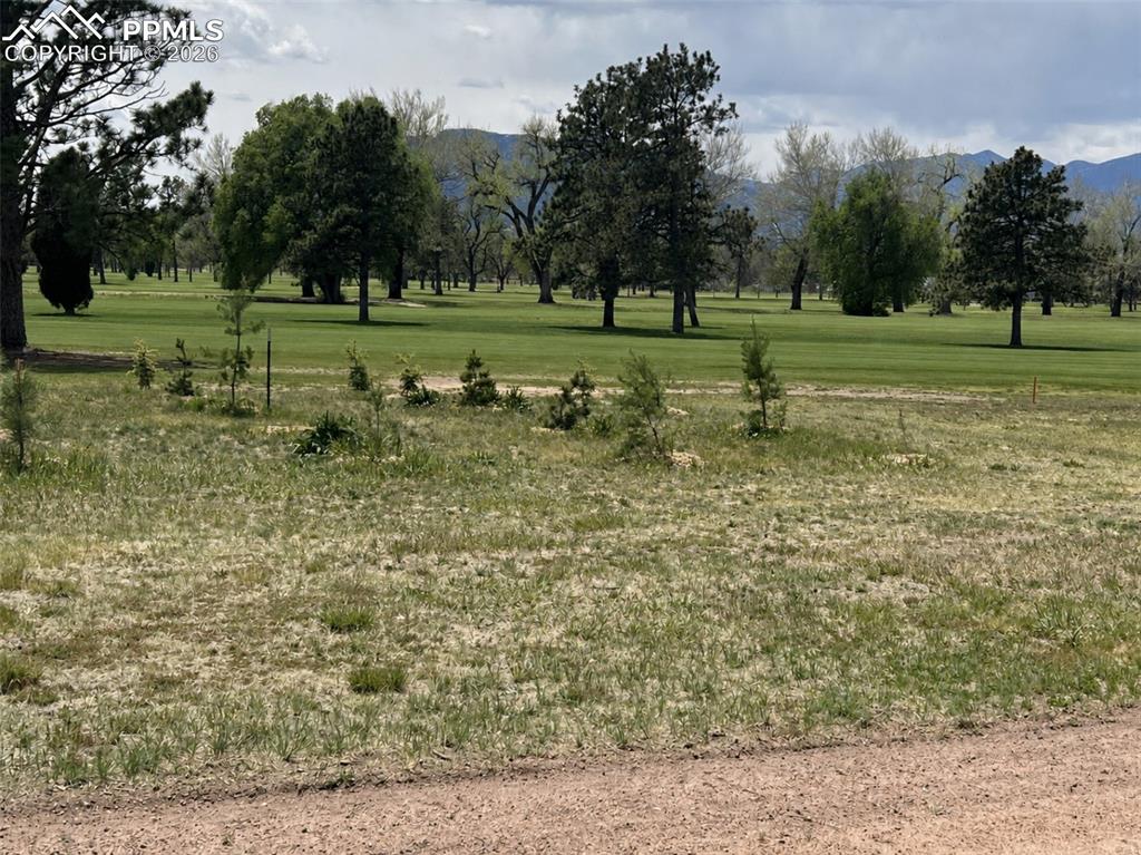 Image 9 of 33: Golf Course