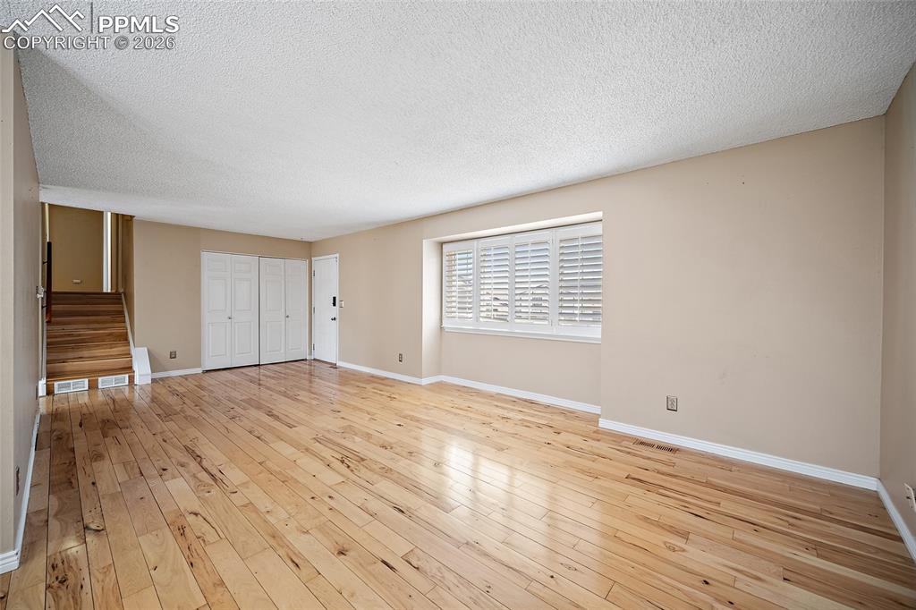 Image 10 of 46: Living Room