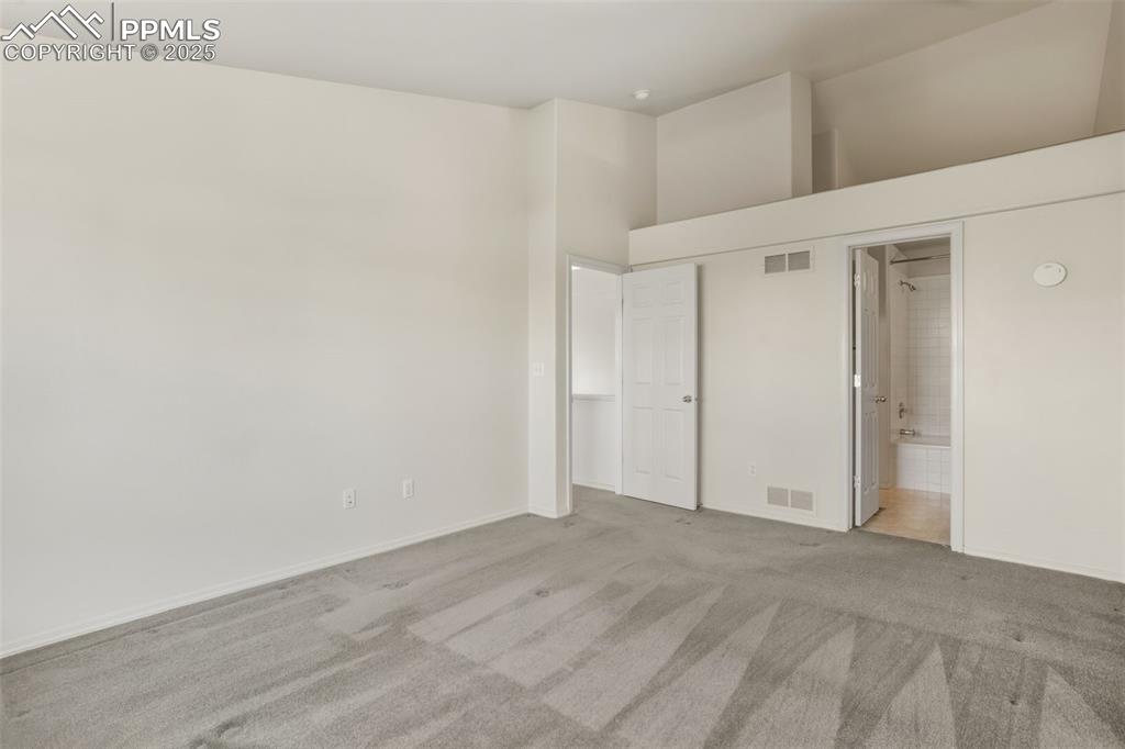 Image 20 of 42: Master Bedroom