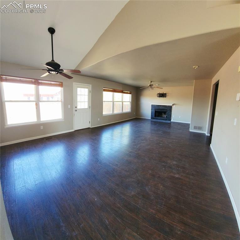 Image 12 of 35: family room