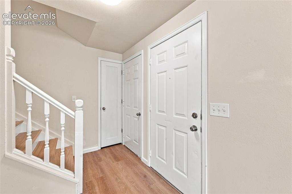 Image 15 of 49: Entry