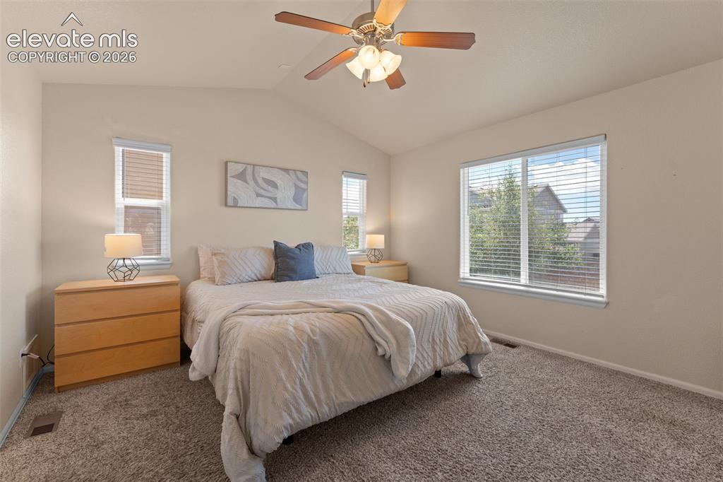 Image 17 of 48: Bedroom