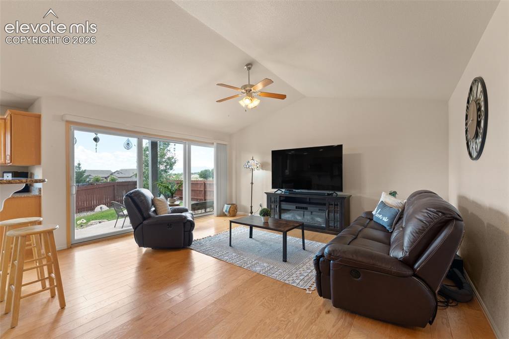 Image 7 of 48: Living Room