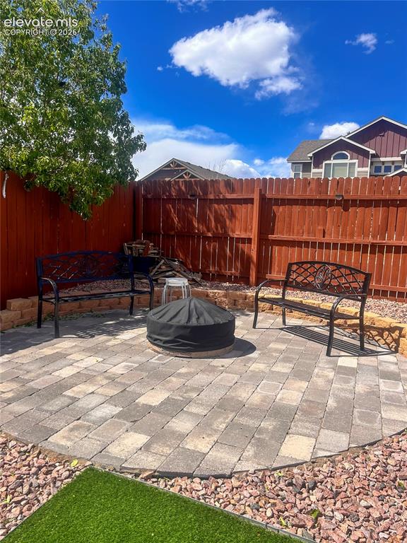 Image 38 of 46: Fire Pit Corner 