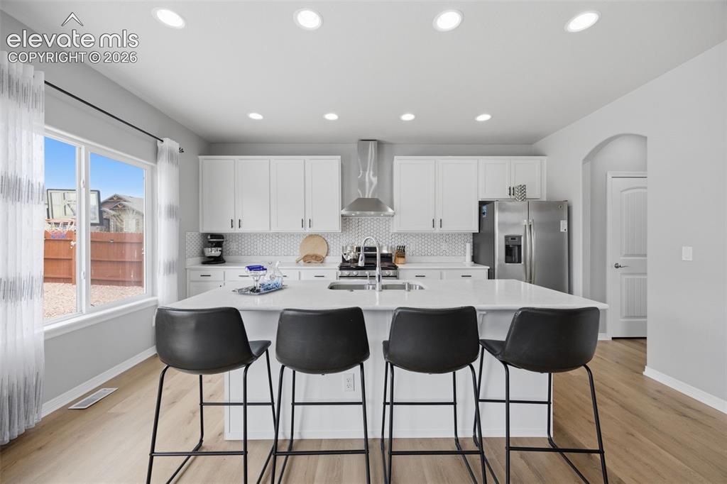 Image 8 of 46: Kitchen