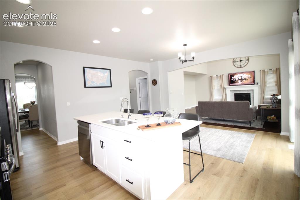 Image 9 of 46: Kitchen