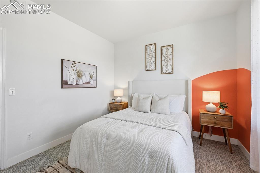 Image 21 of 35: Bedroom