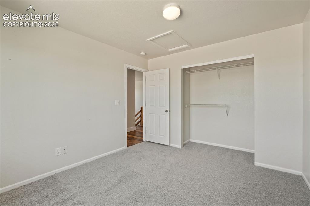 Image 31 of 43: Bedroom