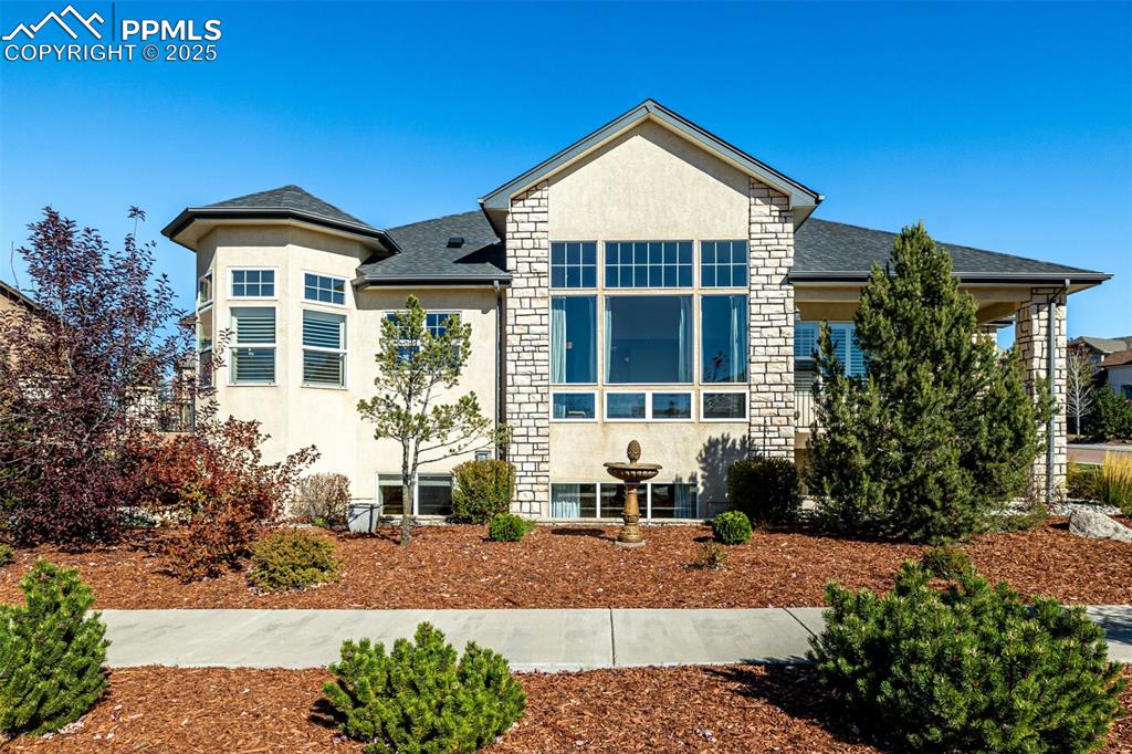 Image 3 of 50: Front of Structure