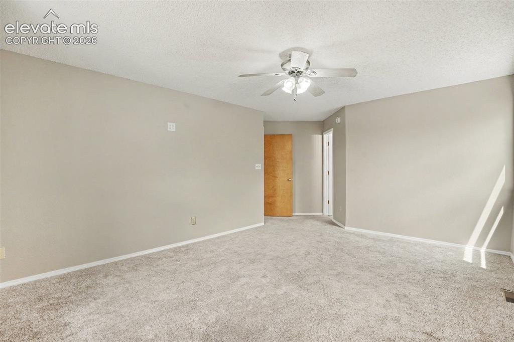 Image 18 of 40: Primary Bedroom