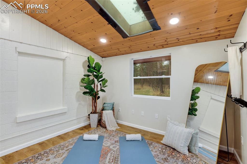 Image 18 of 34: No Description Available