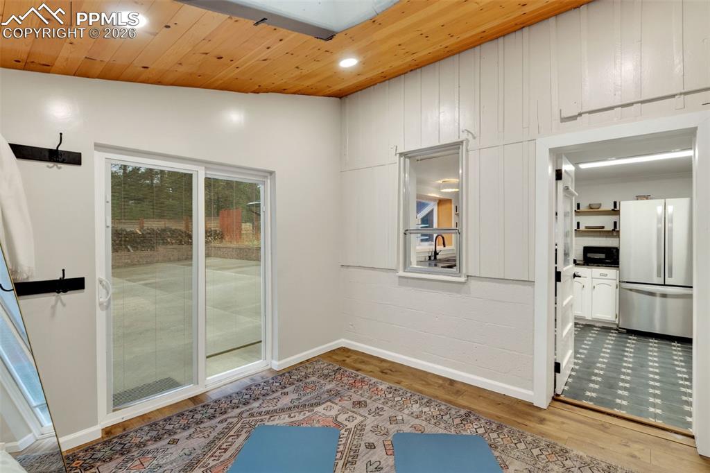 Image 19 of 34: No Description Available