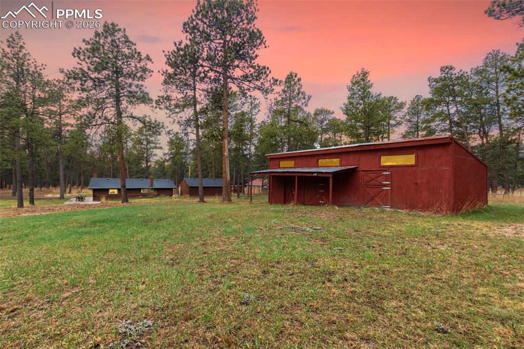 Image 34 of 34: No Description Available