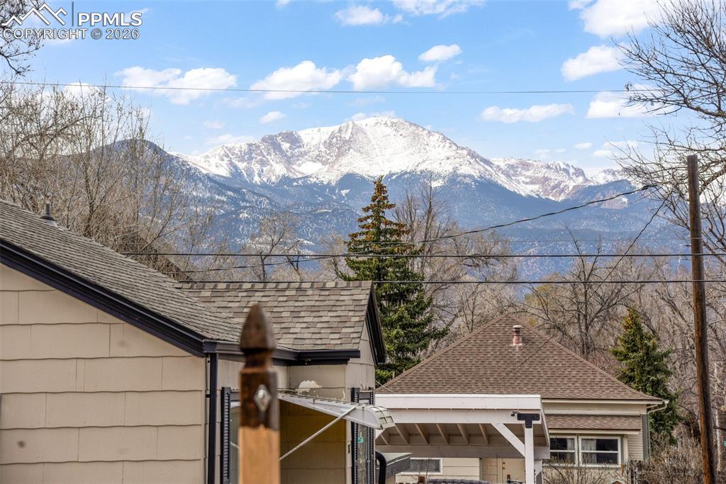 Image 3 of 50: Floor Plan