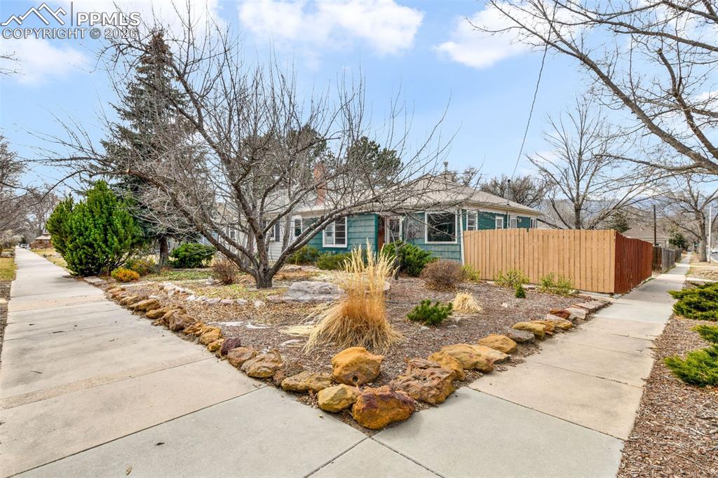 Image 40 of 50: Front of Structure