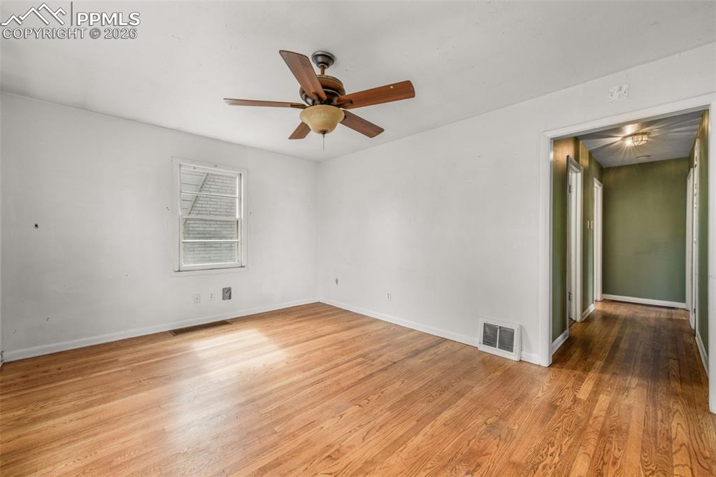 Image 7 of 50: Other