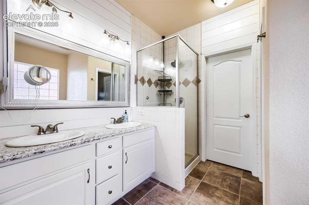 Image 15 of 30: Master Bathroom
