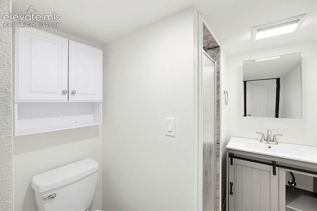 Image 40 of 47: 3/4 Bath, basement