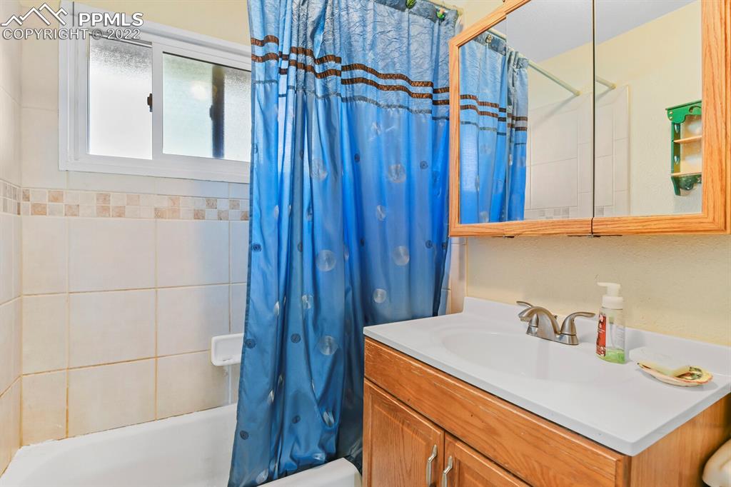 Listing 9426333, Image 13 of 20