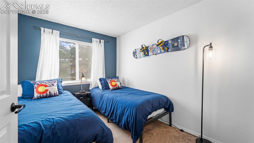 Image 26 of 41: Bedroom