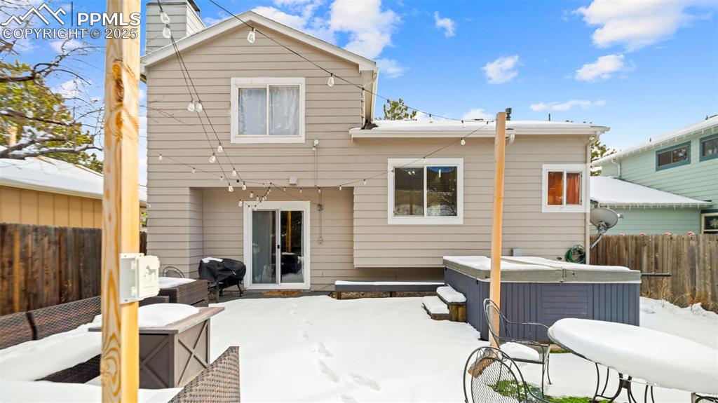 Image 34 of 41: Back of Structure