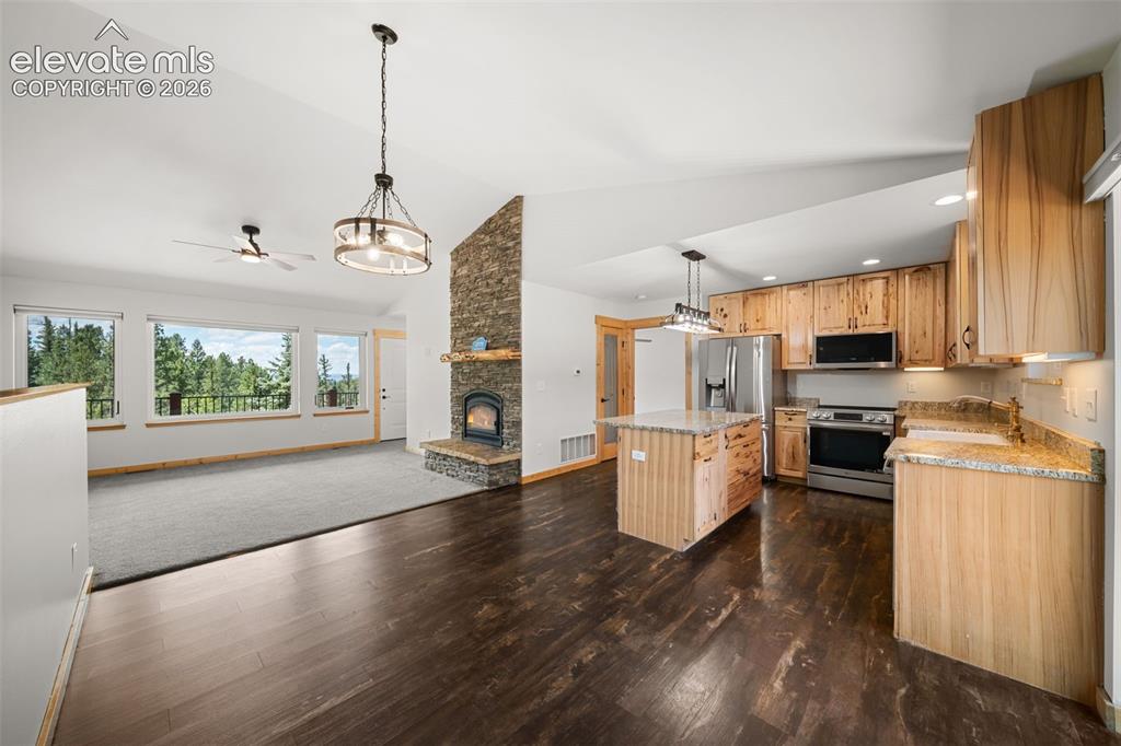 Image 8 of 49: Living Room