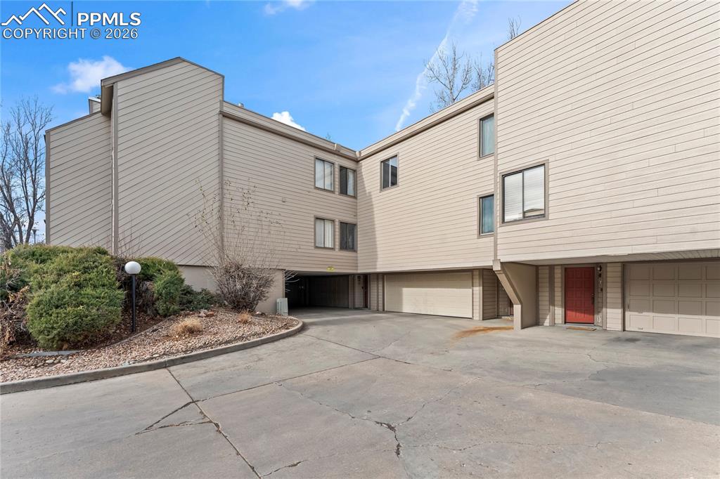 Caption: Side of Structure