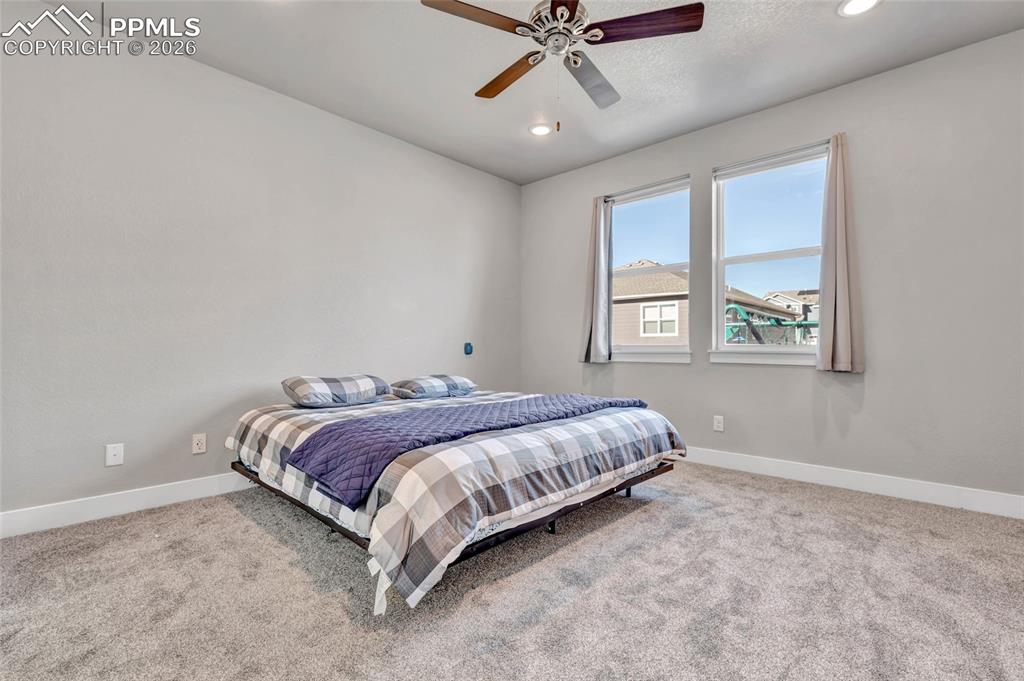 Image 21 of 39: Bedroom