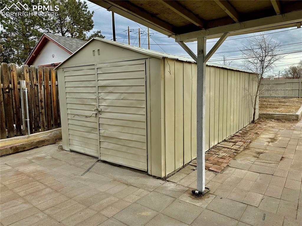 Image 18 of 21: Out Buildings