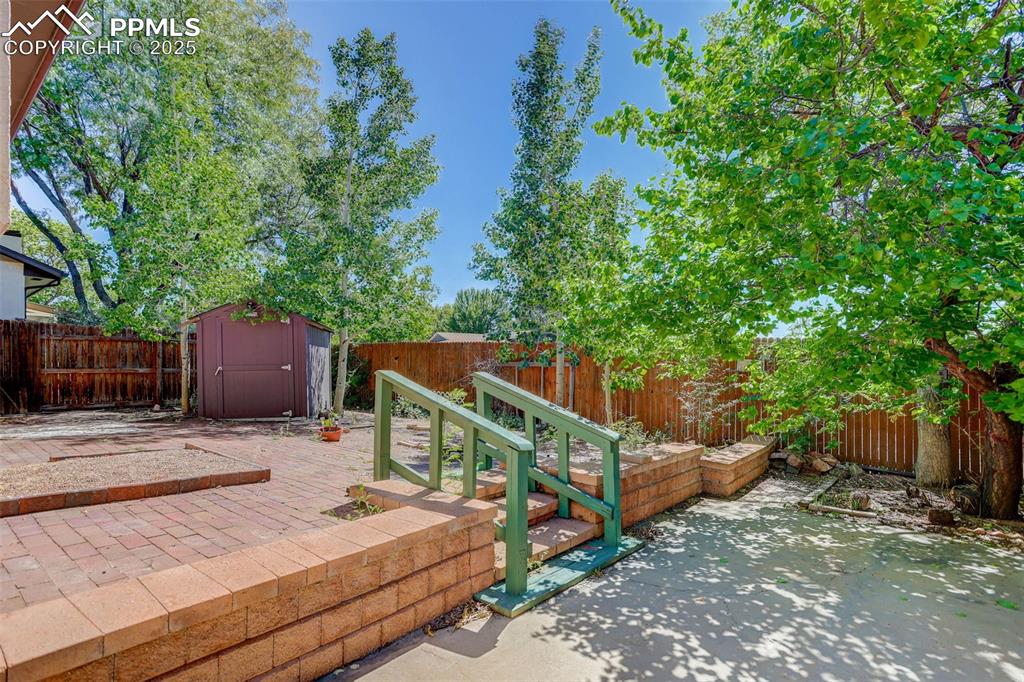 Image 33 of 46: Patio