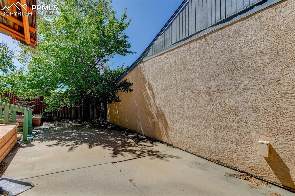 Image 38 of 46: Side of Structure