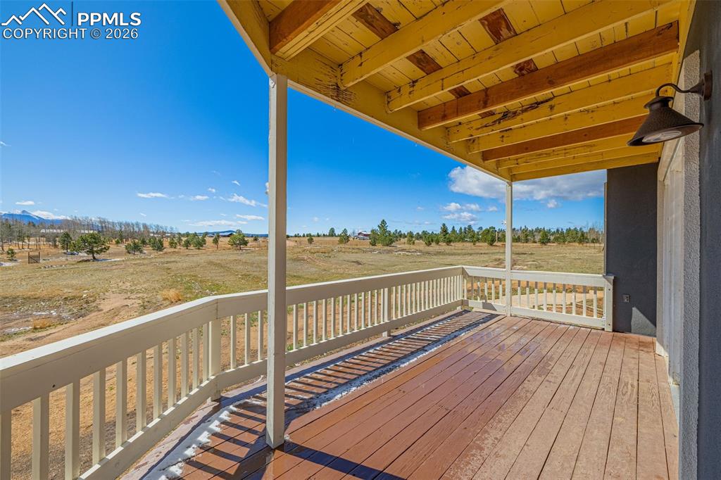 Image 10 of 48: Deck