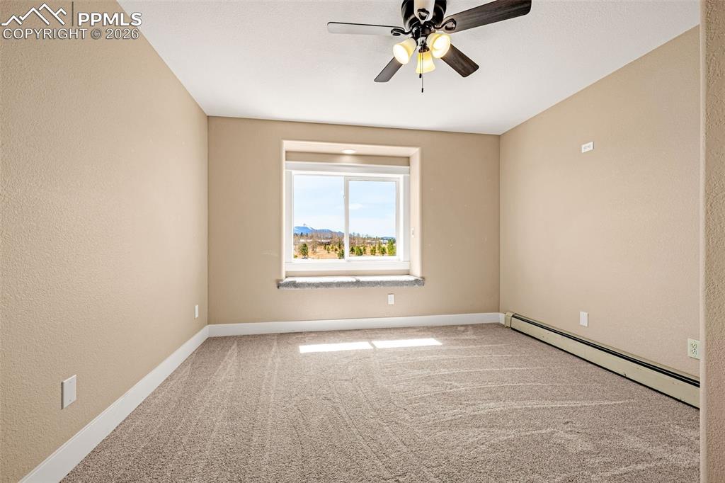 Image 28 of 48: Upper level bedroom #4