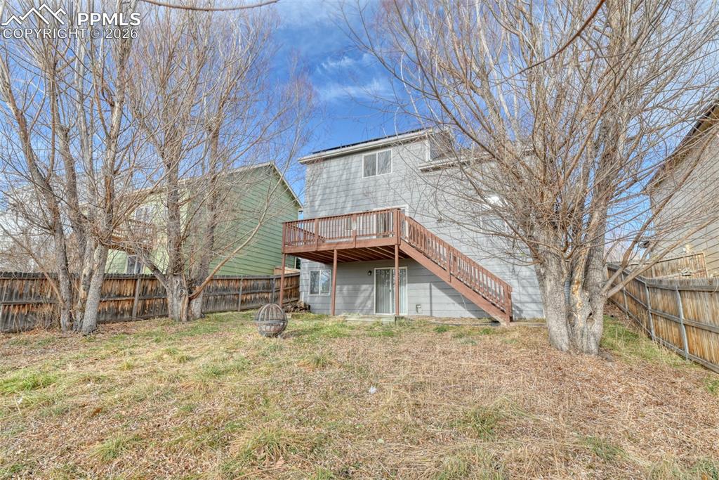 Image 42 of 45: Back of Structure