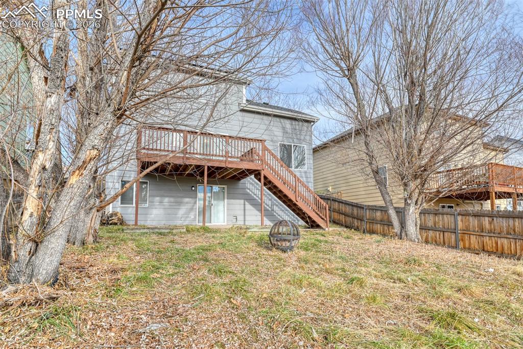 Image 43 of 45: Back of Structure