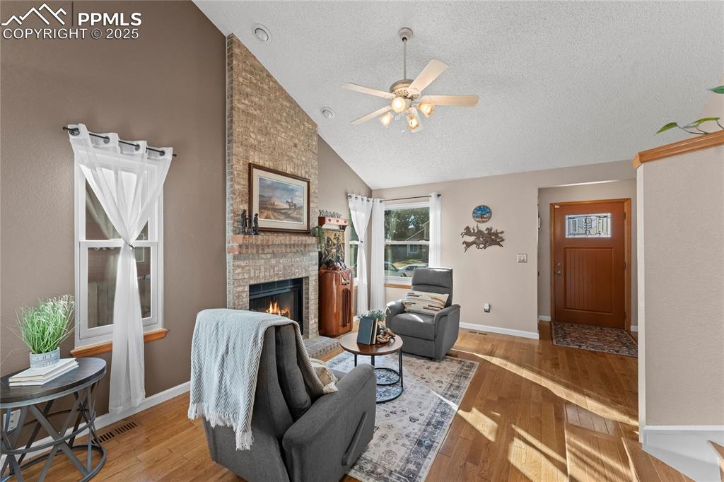 Image 12 of 37: Living Room