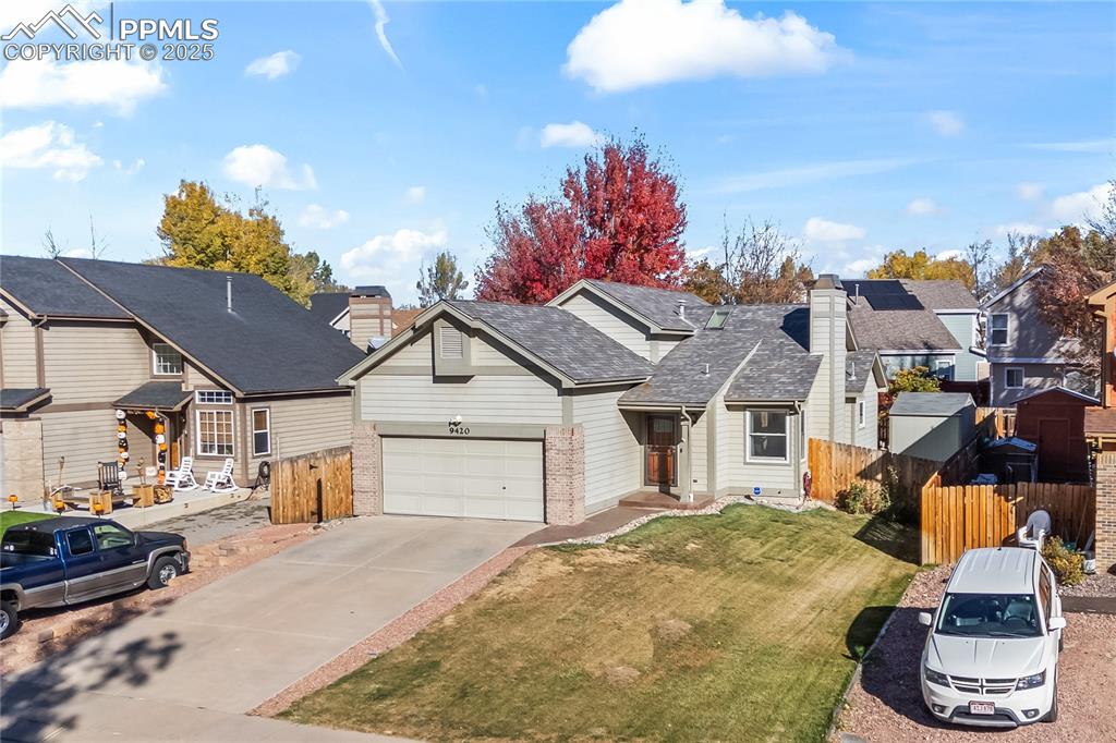 Image 7 of 37: Front of Structure