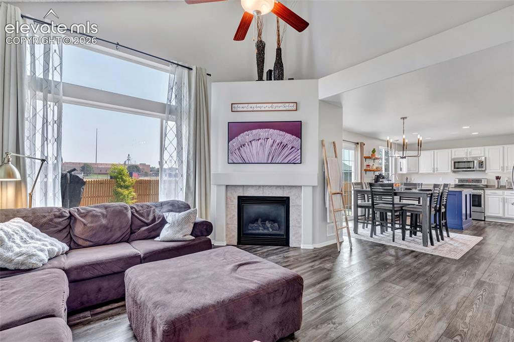 Image 11 of 49: Living Room