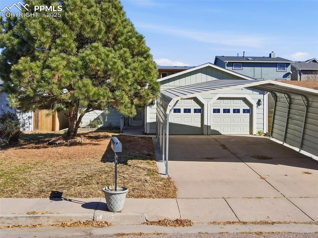 Image 24 of 31: Front of Structure