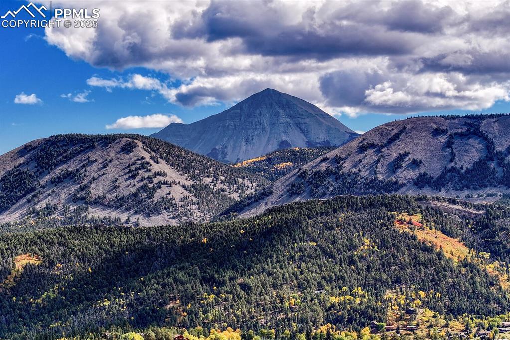 Image 43 of 50: View